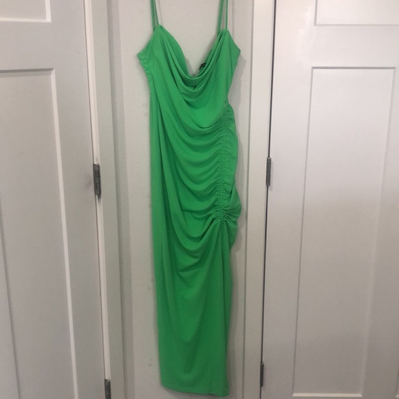 Zara Bright Maxi dress women’s Size L Green #Prom #SpecialOccasion#Vacation - Picture 2 of 10